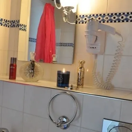 Hoteliere Scudo * Ajaccio (Corsica)