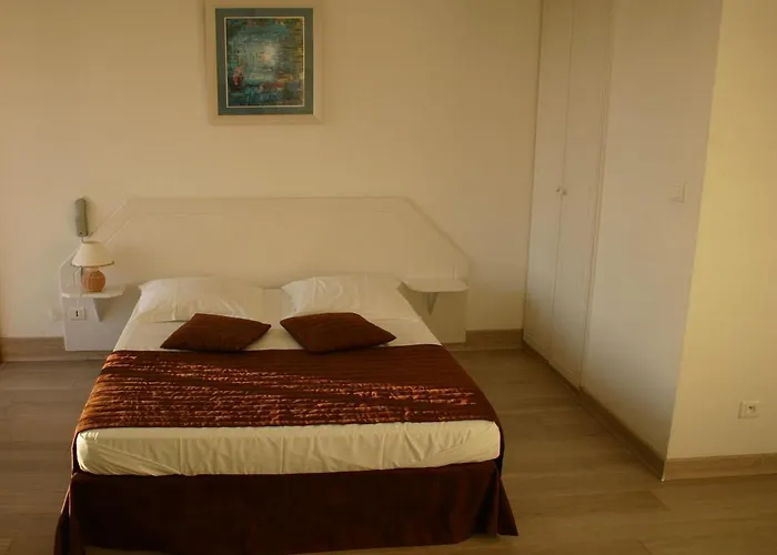 Hoteliere Scudo Hotel apartamentowy