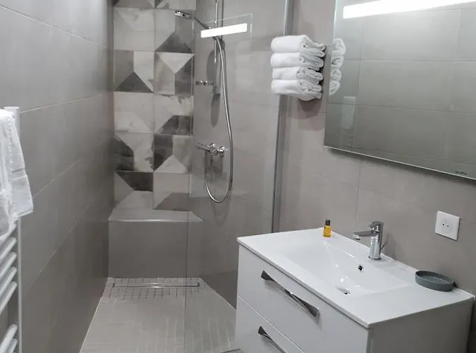 Hotel apartamentowy Hoteliere Scudo Ajaccio (Corsica)