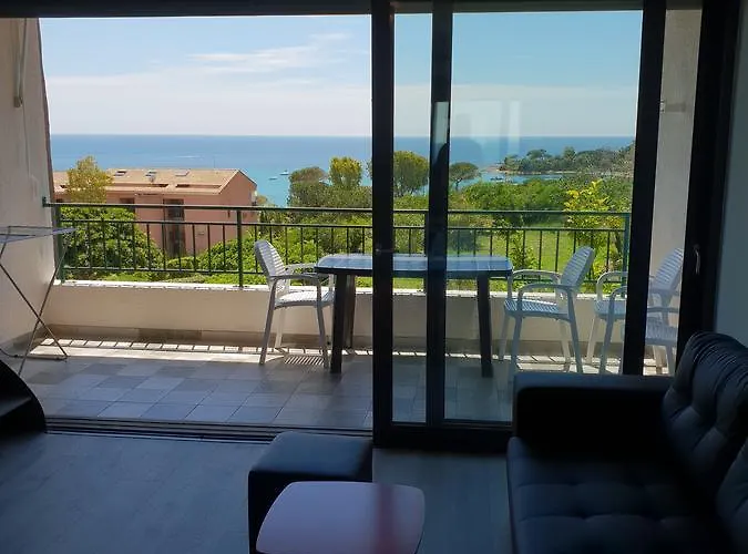 Hoteliere Scudo * Ajaccio (Corsica)