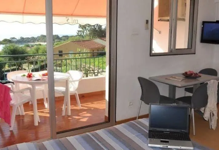 Hoteliere Scudo *